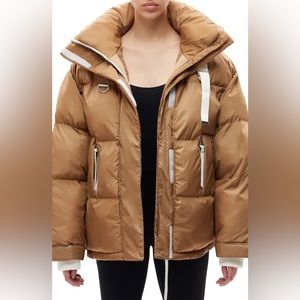 NWOT Shoreditch Ski Club Willow Puffer Jacket